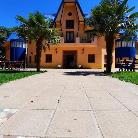 Hotel El Volcán Exterior foto