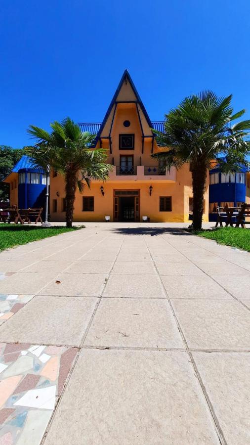 Hotel El Volcán Exterior foto
